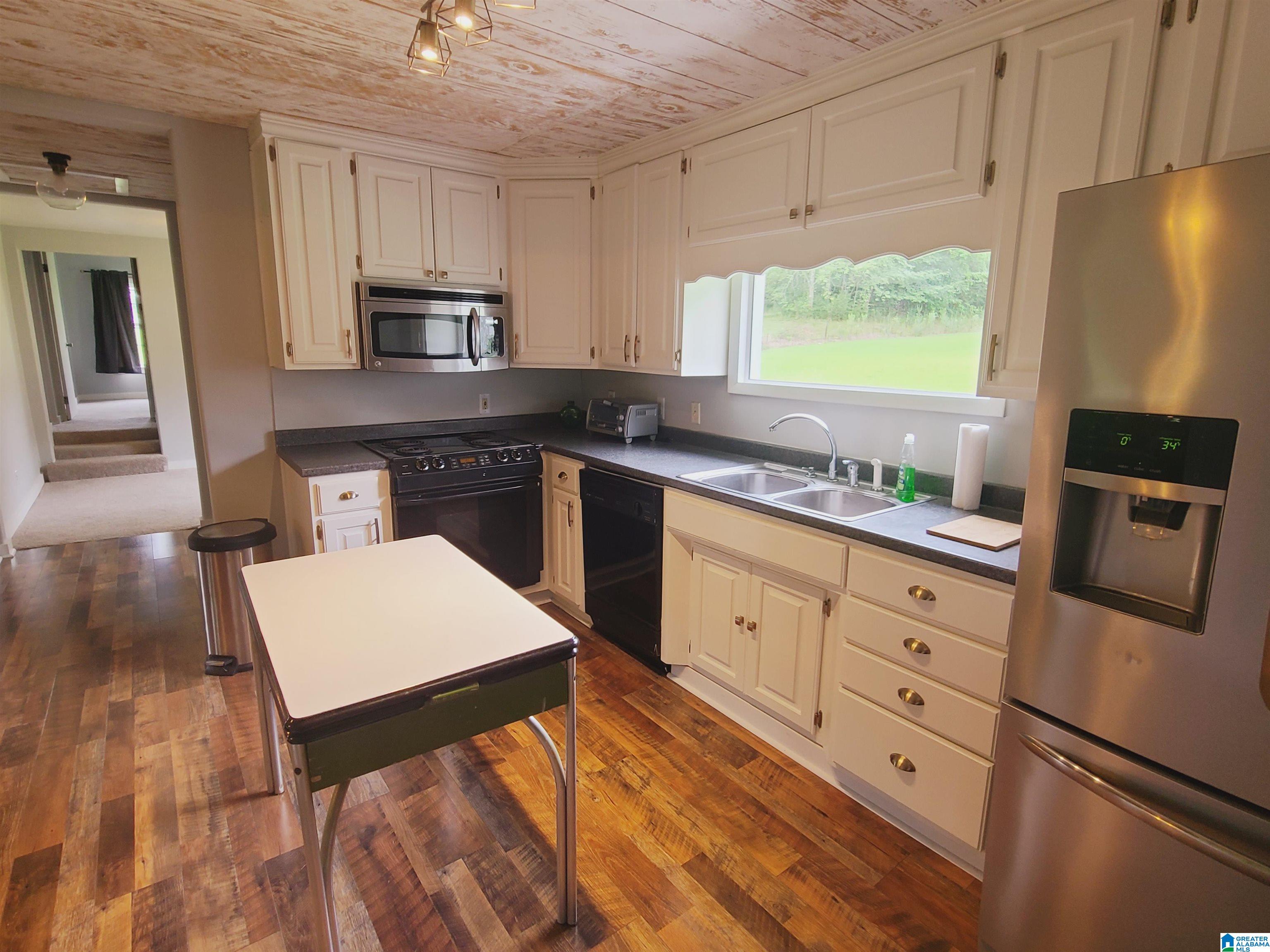 128 Franklin Road Fultondale, AL 35068 - Photo 6 of 28