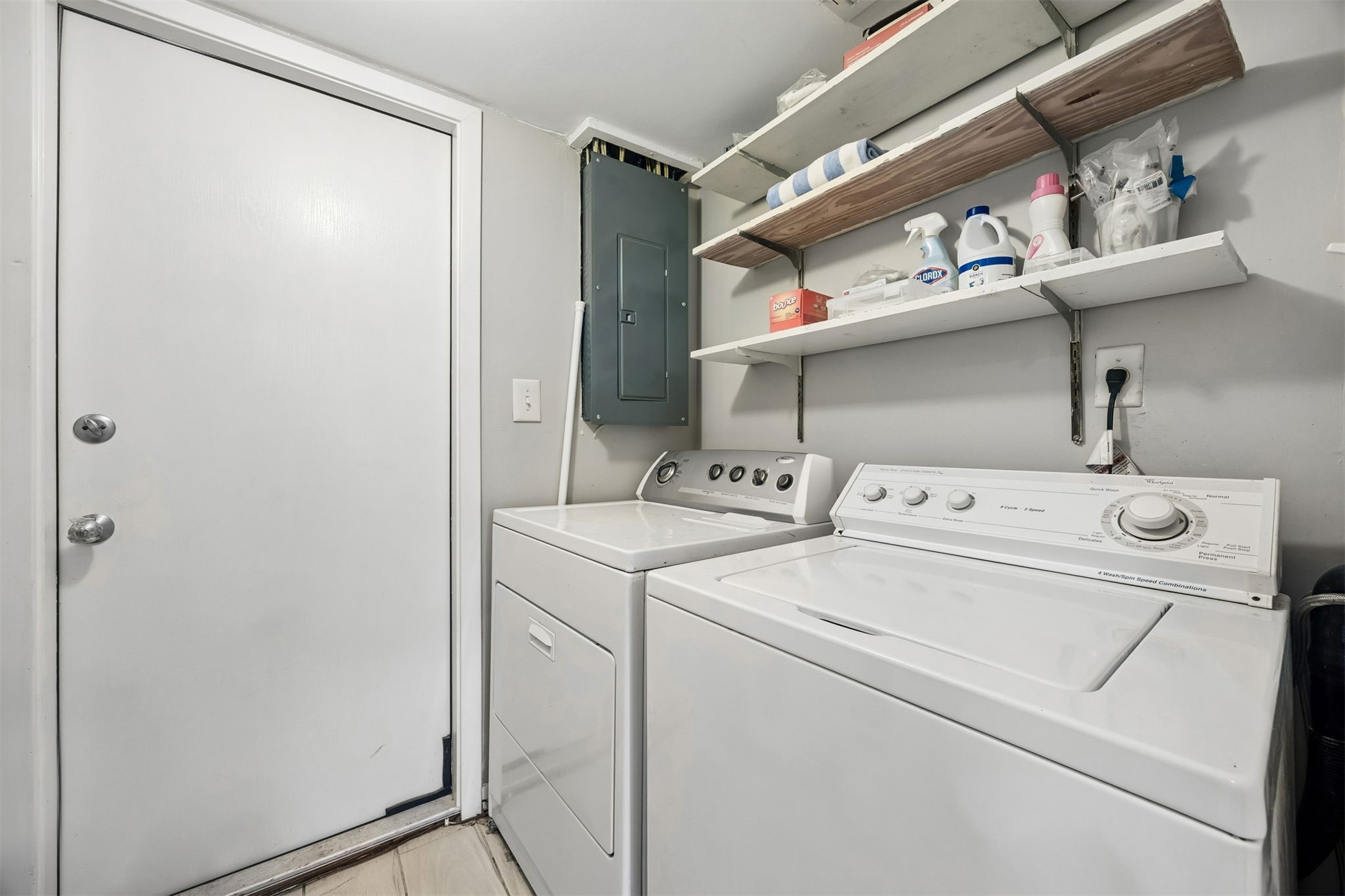 2134 Beachwood Road, Unit 2134 Fernandina Beach, FL 32034 - Photo 17 of 38 Laundry, lower level