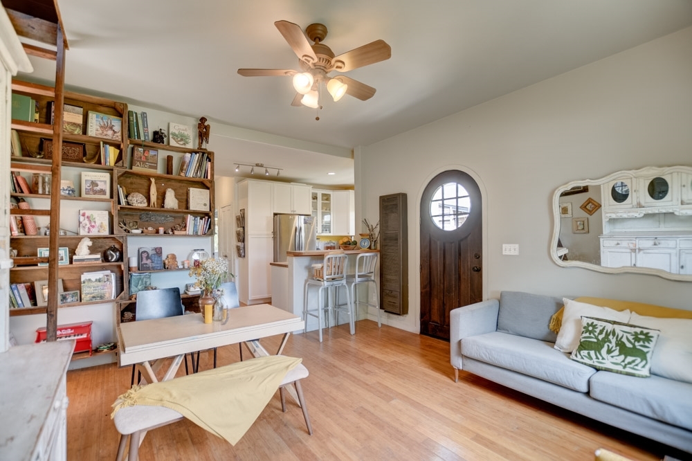 390 La Veta Avenue Encinitas, CA 92024 - Photo 11 of 25