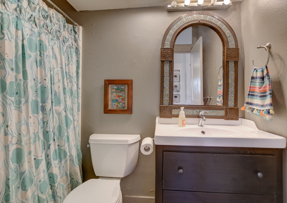 390 La Veta Avenue Encinitas, CA 92024 - Photo 16 of 25