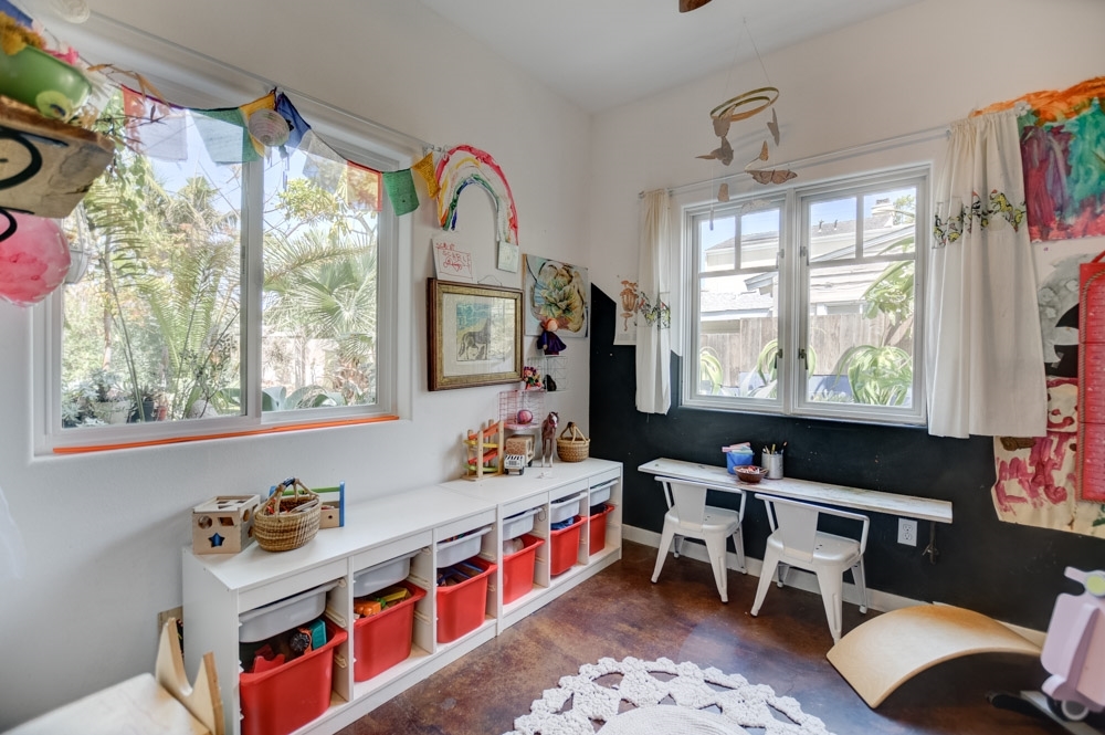 390 La Veta Avenue Encinitas, CA 92024 - Photo 17 of 25