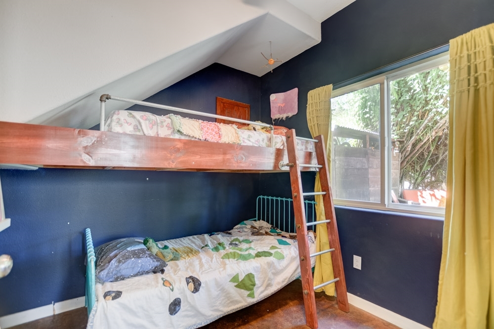 390 La Veta Avenue Encinitas, CA 92024 - Photo 18 of 25