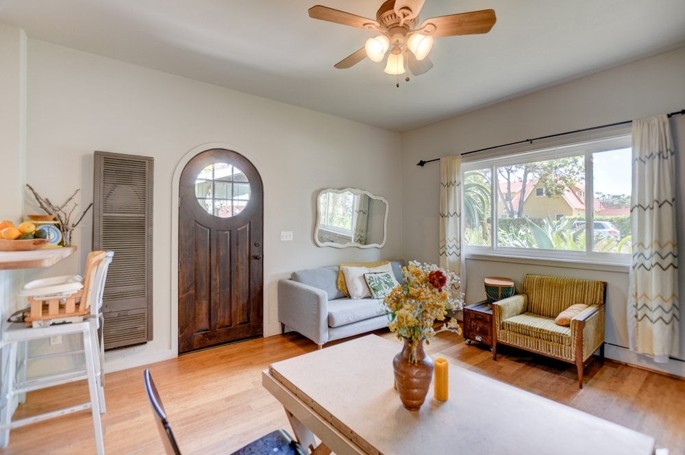 390 La Veta Avenue Encinitas, CA 92024 - Photo 10 of 25