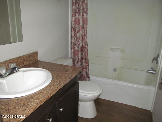 1638 Free Union Church Road Pinetown, NC 27865 - Photo 8 of 12 Bathroom