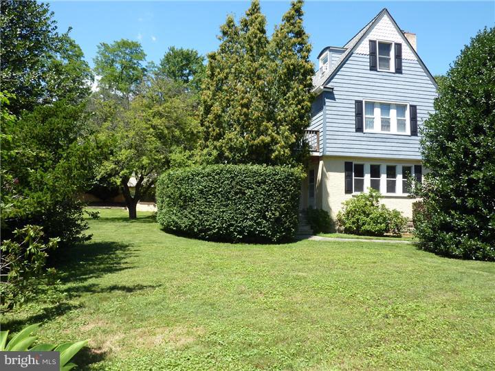 76 Meadowbrook Road Wayne, PA 19087 - Photo 1 of 25 Exterior Front