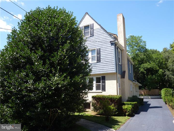 76 Meadowbrook Road Wayne, PA 19087 - Photo 2 of 25 Exterior Side