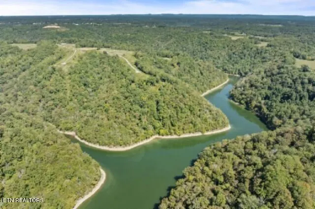 $69,900 | Lot 13 Lord Botetourt Court, Baxter, TN 38544