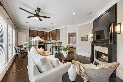 $379,000 | 5801 Ross Avenue, Unit B, Dallas, TX 75206