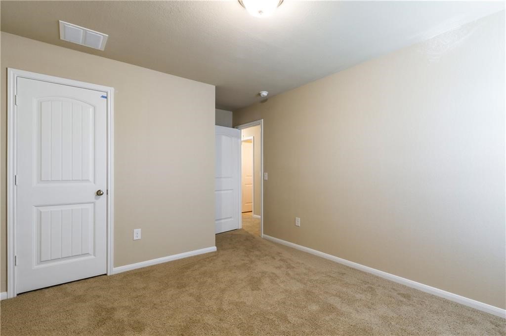 6521 Ranchito Drive Austin, TX 78744 - Photo 32 of 40