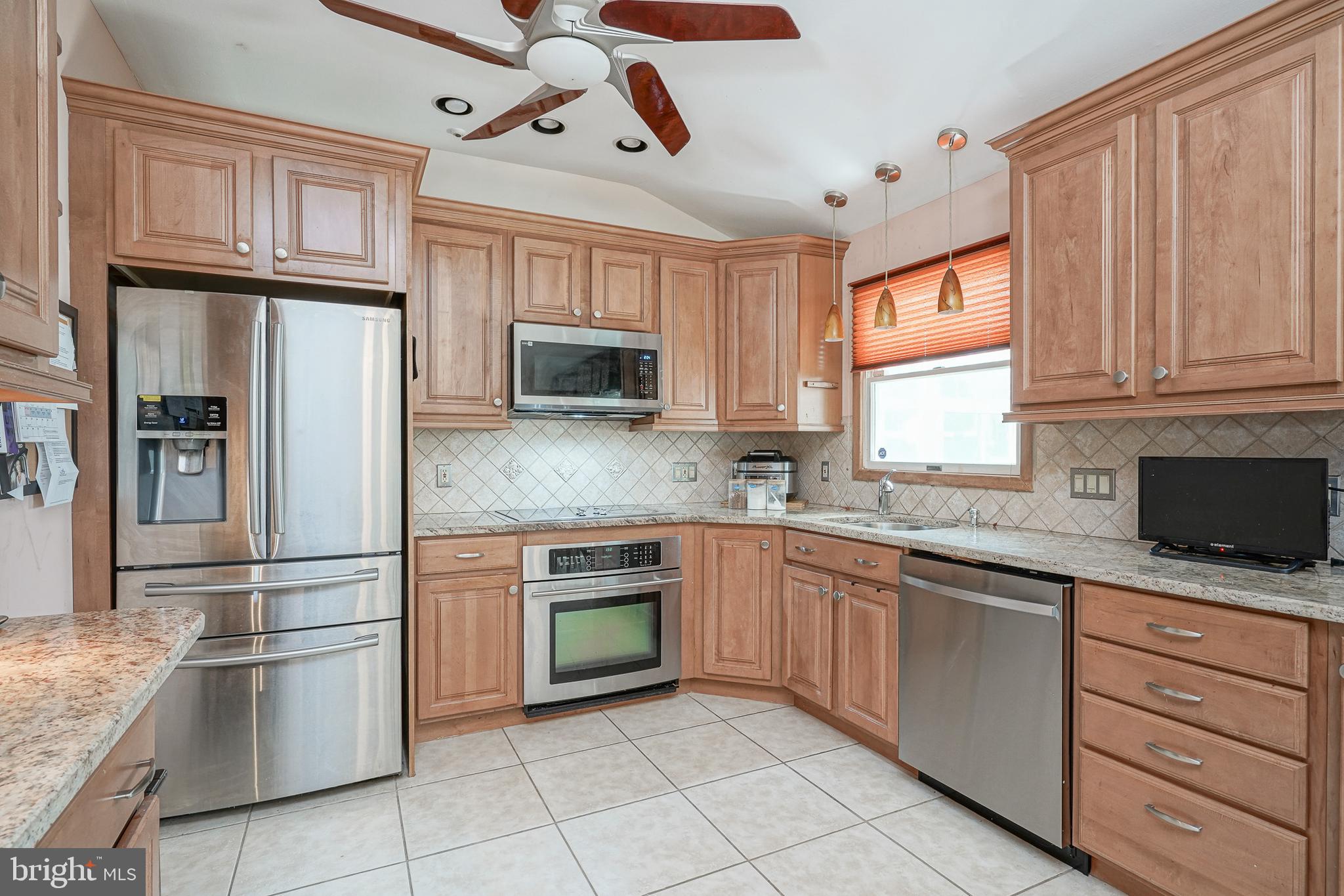4 Great Oak Road Voorhees, NJ 08043 - Photo 11 of 30