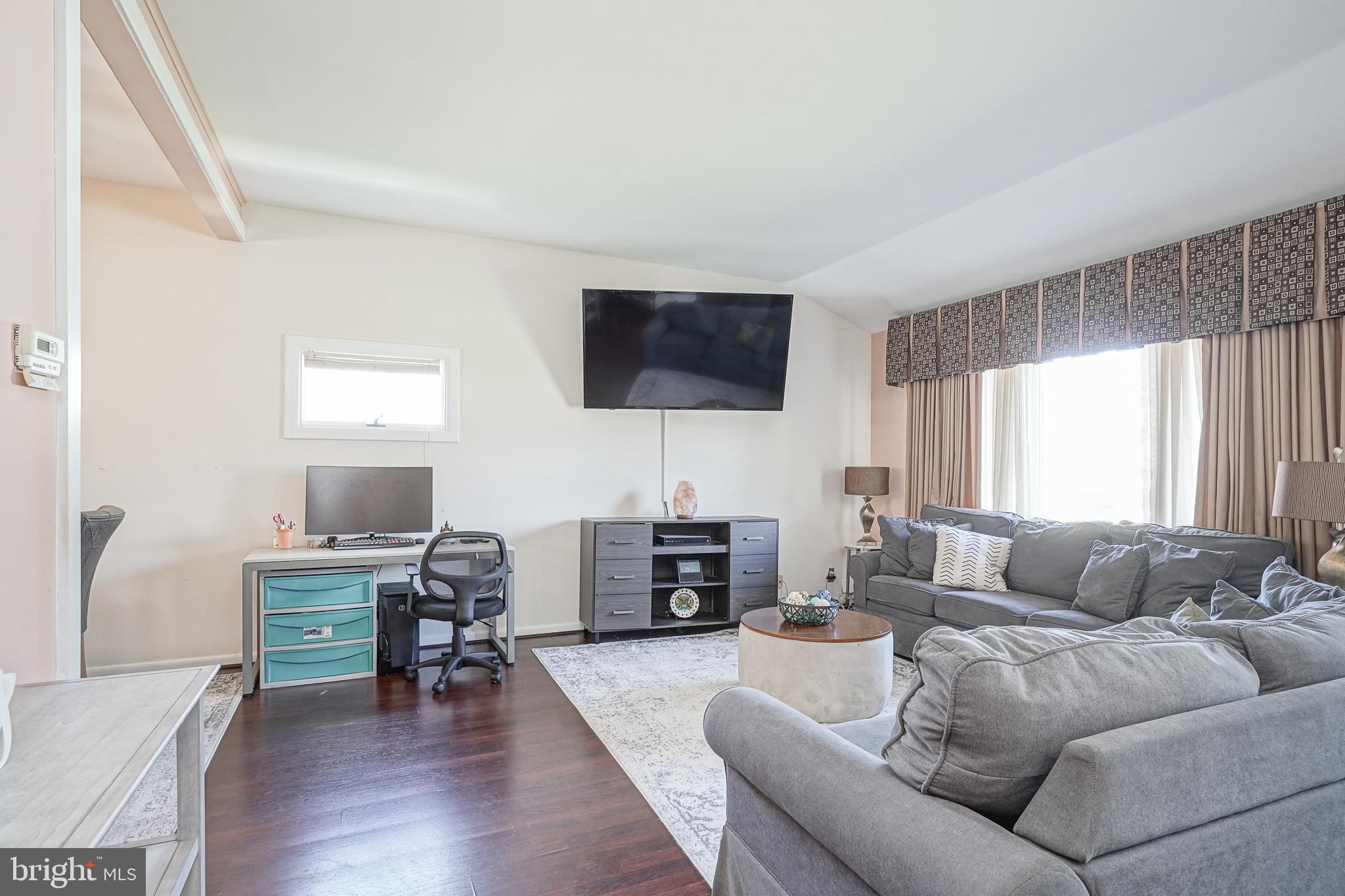 4 Great Oak Road Voorhees, NJ 08043 - Photo 5 of 30