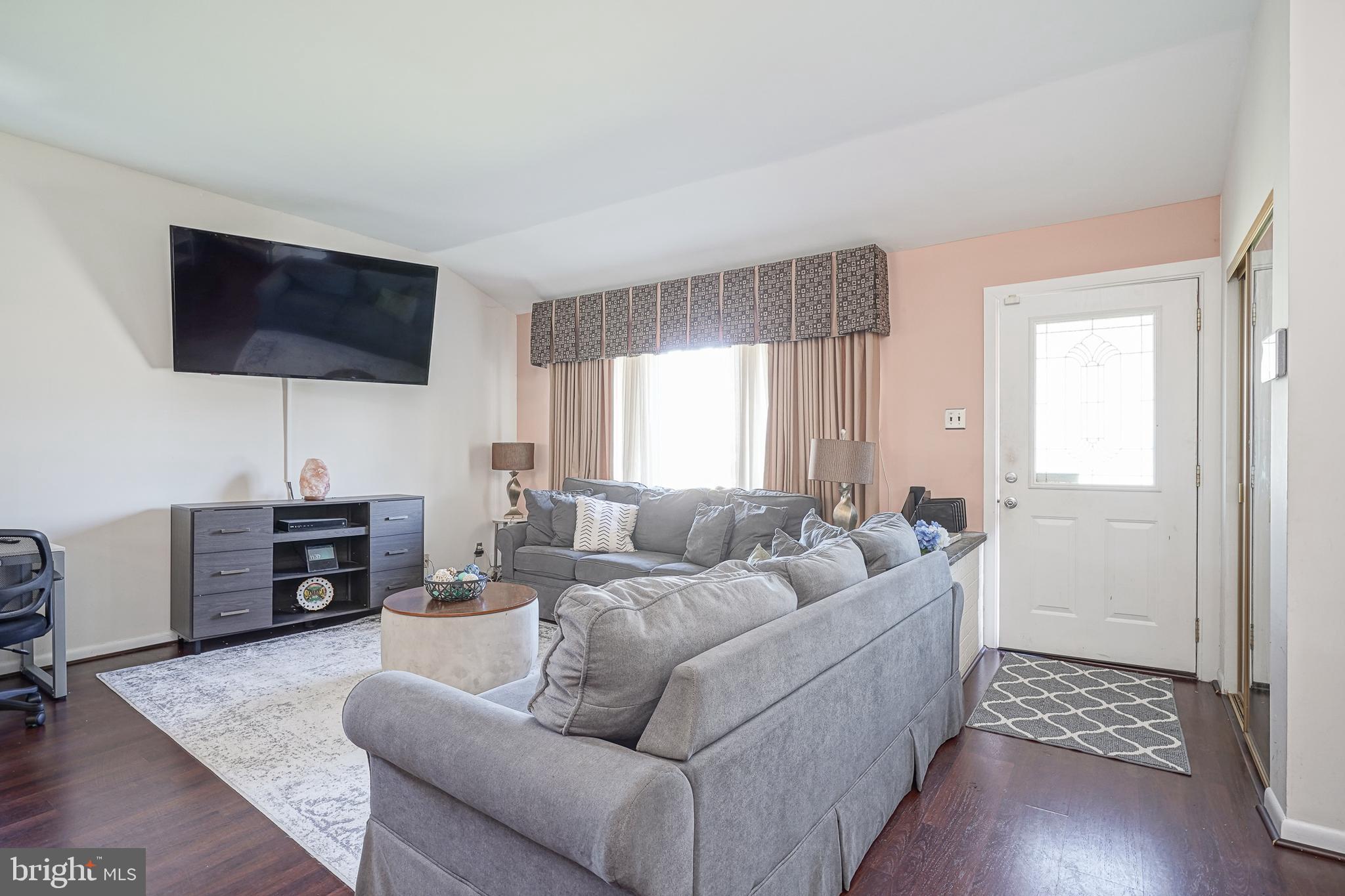 4 Great Oak Road Voorhees, NJ 08043 - Photo 7 of 30