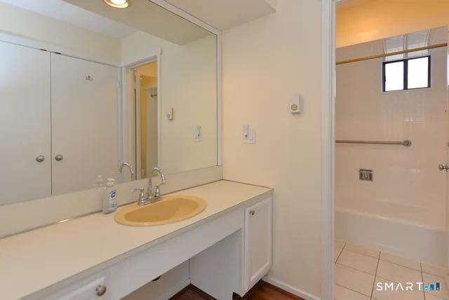 $225,000 | 917 Heritage Village, Unit A, Southbury, CT 06488