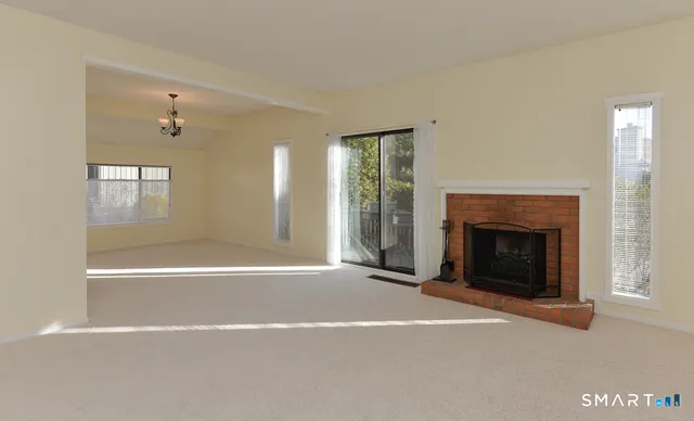 $225,000 | 917 Heritage Village, Unit A, Southbury, CT 06488