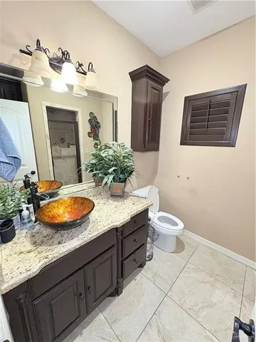 $1,800 | 407 River Crest Street, Rio Grande City, TX 78582