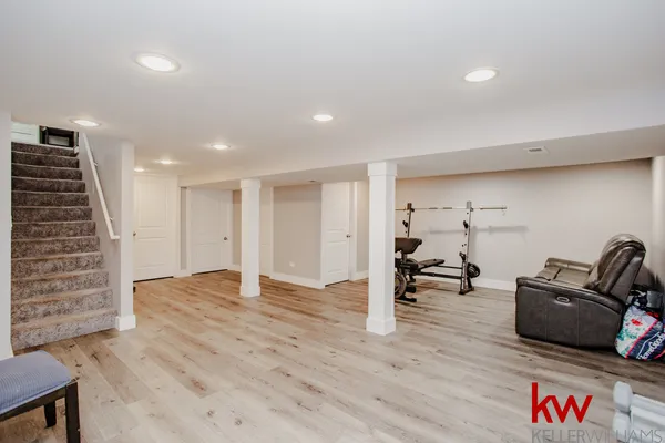 $449,000 | 406 Rose Street, Bensenville, IL 60106