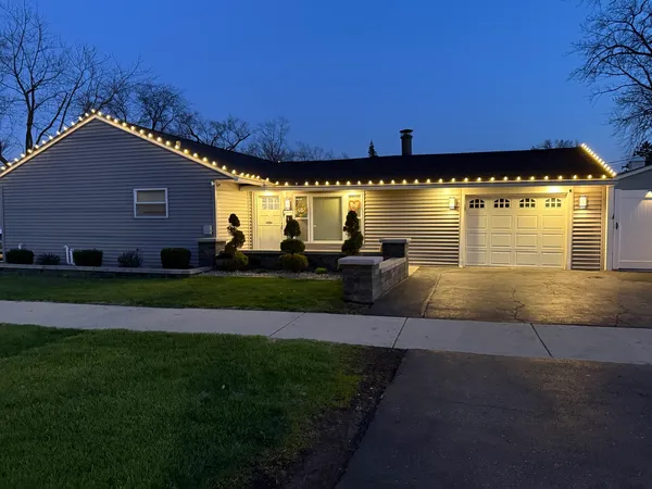 $449,000 | 406 Rose Street, Bensenville, IL 60106