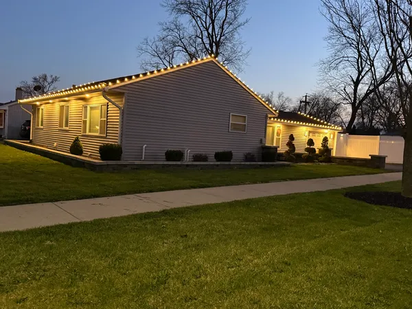 $449,000 | 406 Rose Street, Bensenville, IL 60106