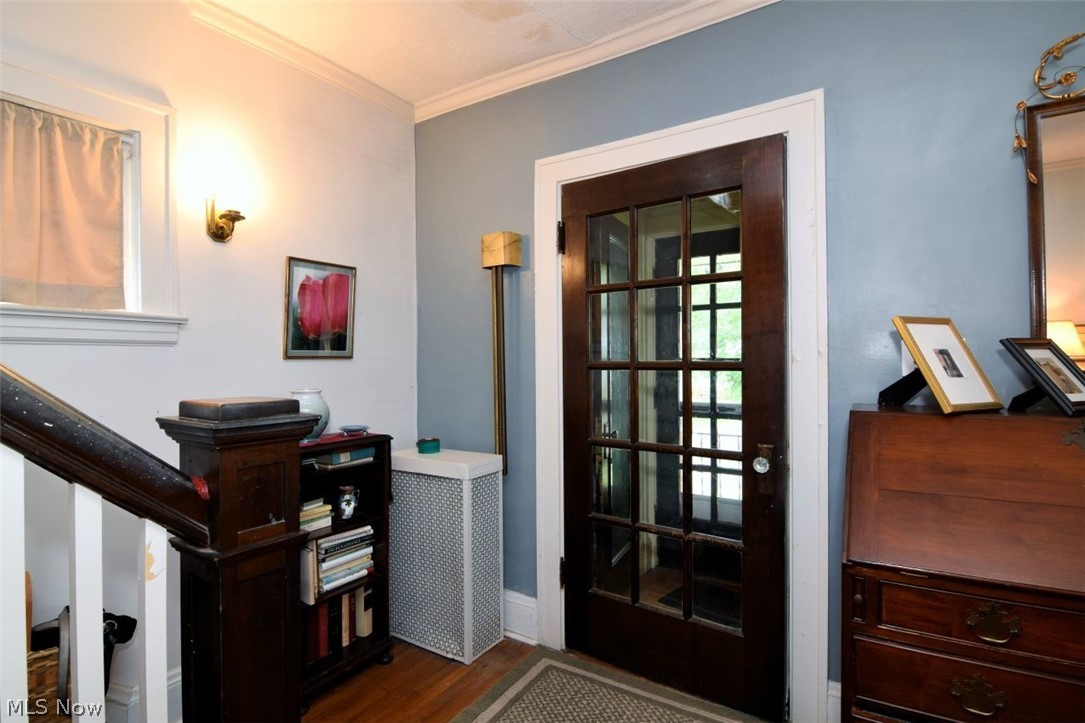 3812 Summit Park Road Cleveland Heights, OH 44121 - Photo 3 of 32 Gallery Image 3