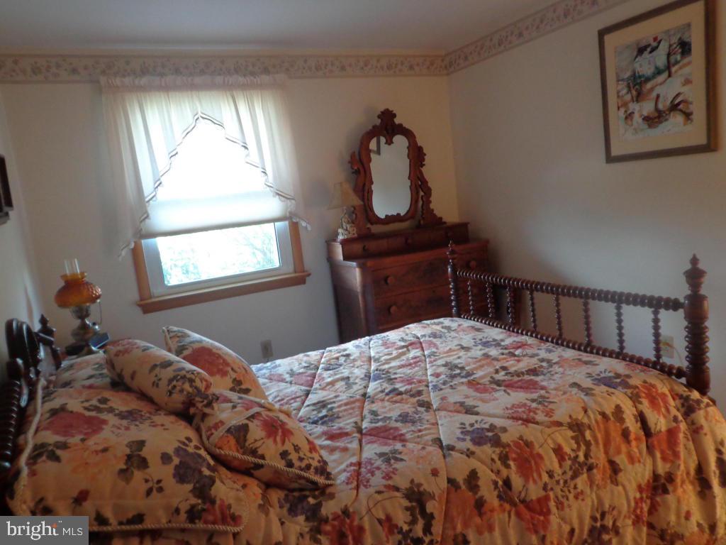 506 Georgetown Road Ronks, PA 17572 - Photo 11 of 18