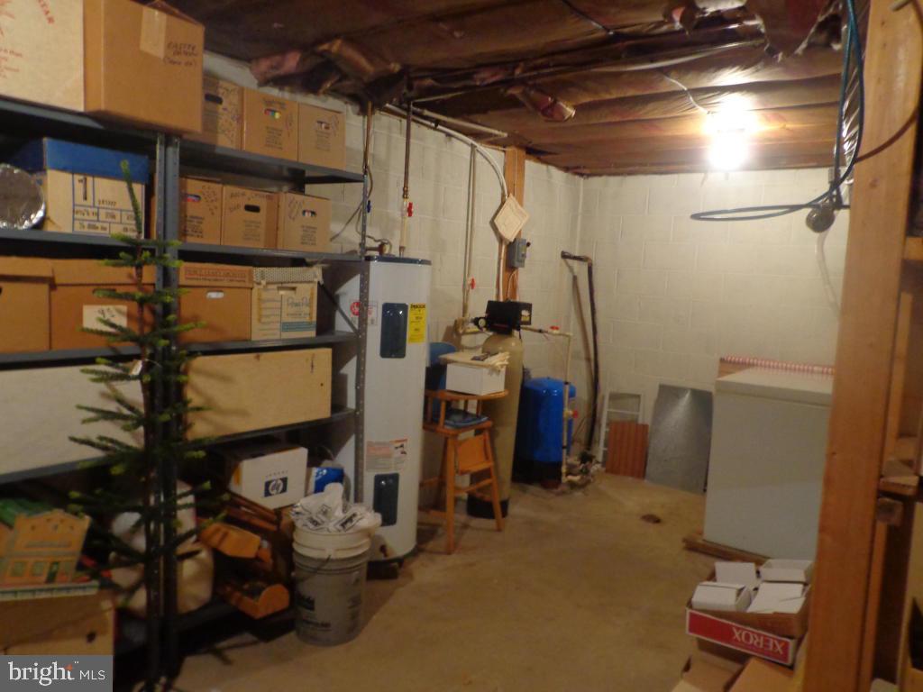 506 Georgetown Road Ronks, PA 17572 - Photo 16 of 18