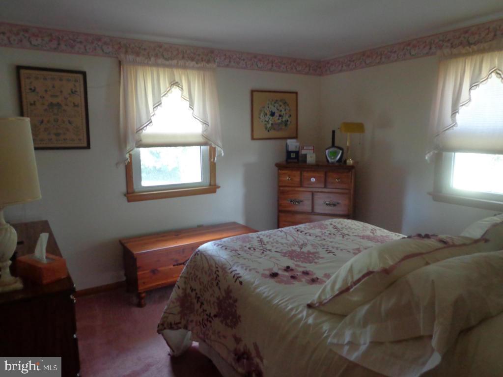 506 Georgetown Road Ronks, PA 17572 - Photo 9 of 18