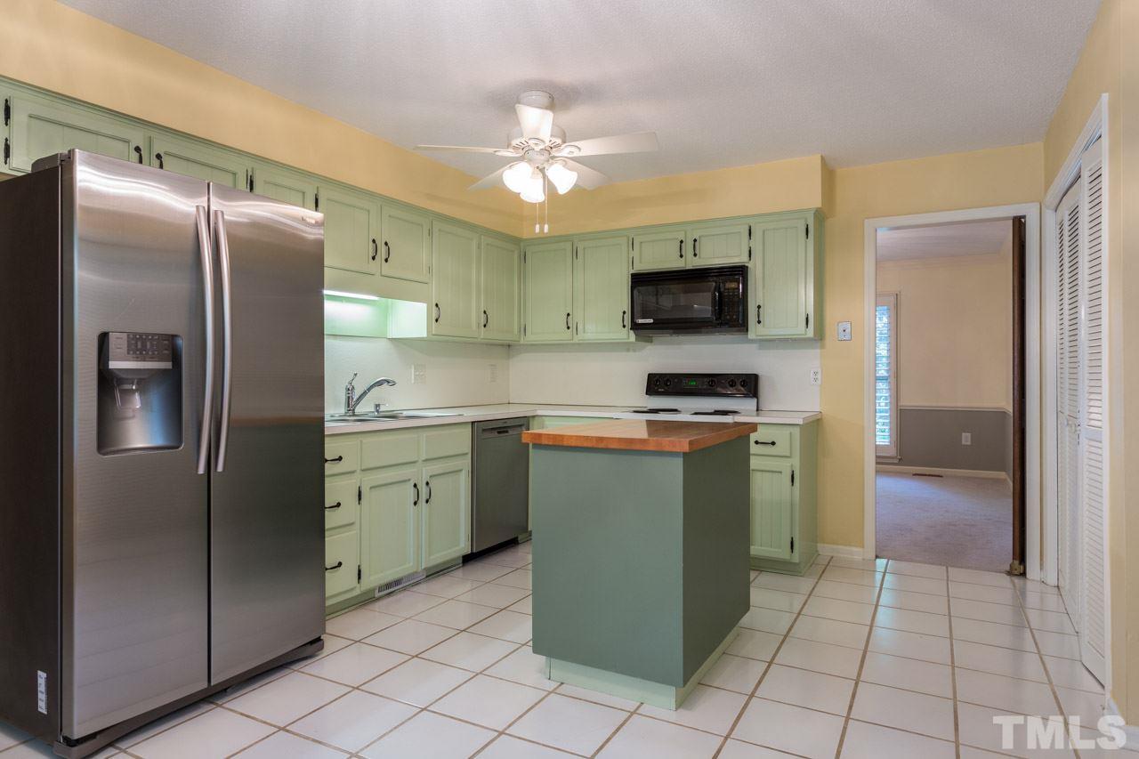 10205 Bushveld Lane Raleigh, NC 27613 - Photo 12 of 22