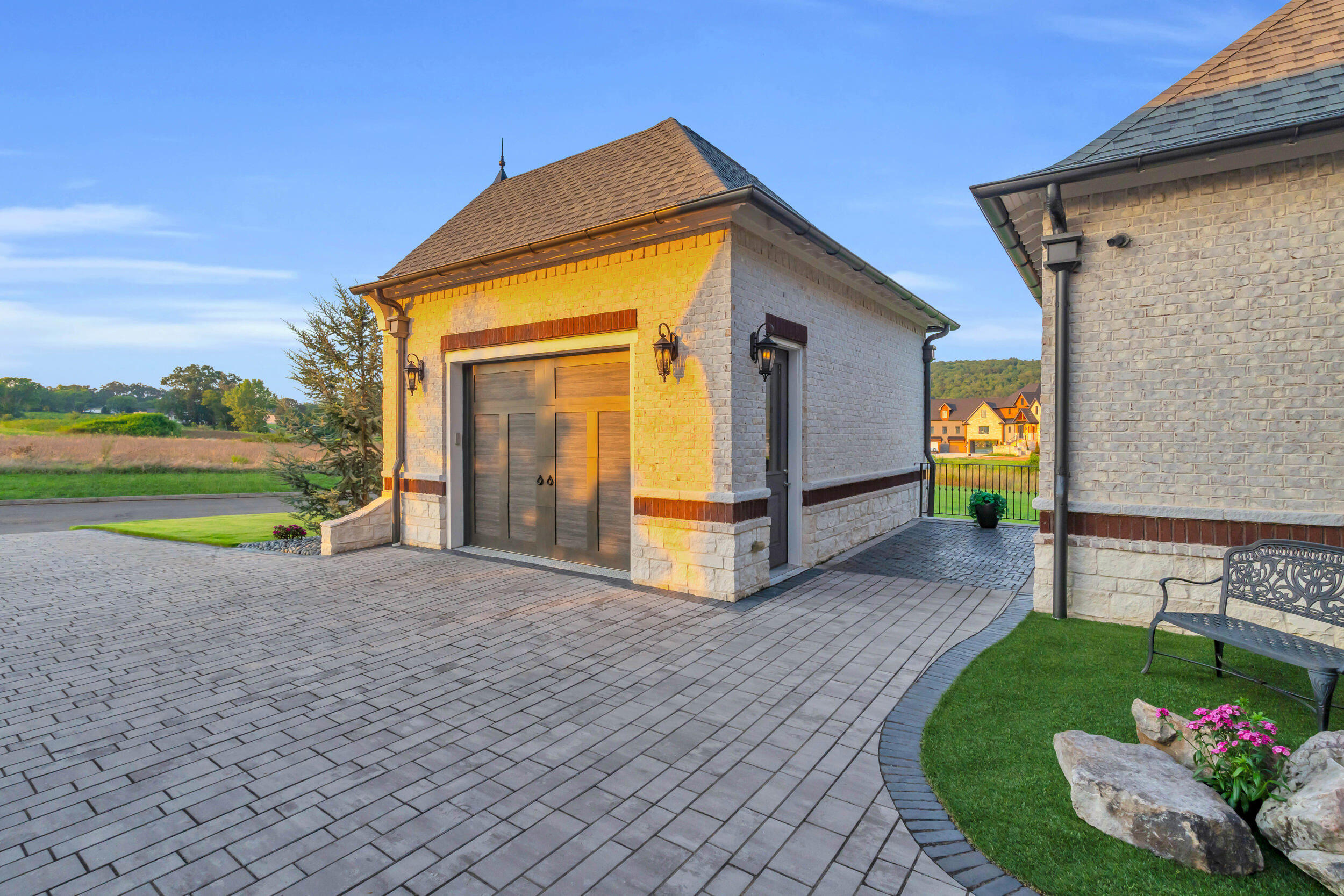 290 Edgewater Way Jasper, TN 37347 - Photo 102 of 128 Detached Garage