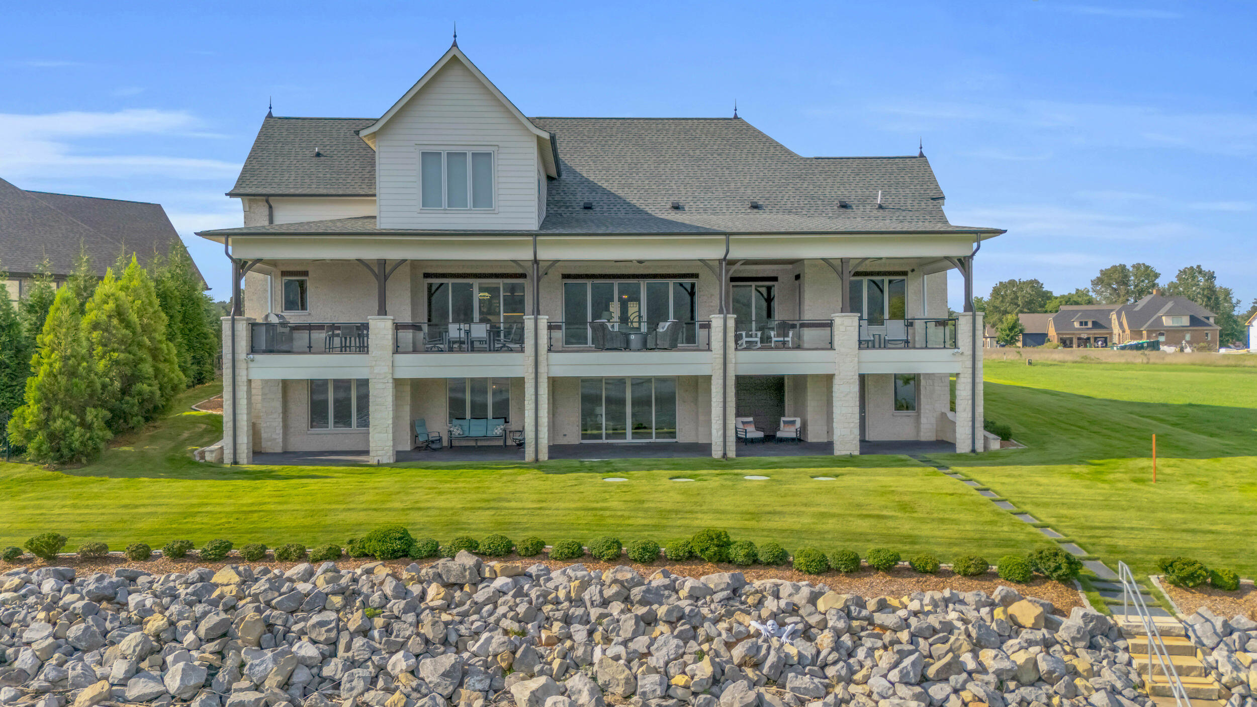 290 Edgewater Way Jasper, TN 37347 - Photo 106 of 128 Rear Elevation