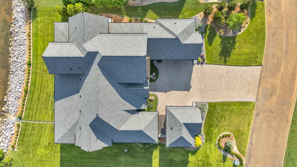 $3,375,000 | 290 Edgewater Way, Jasper, TN 37347