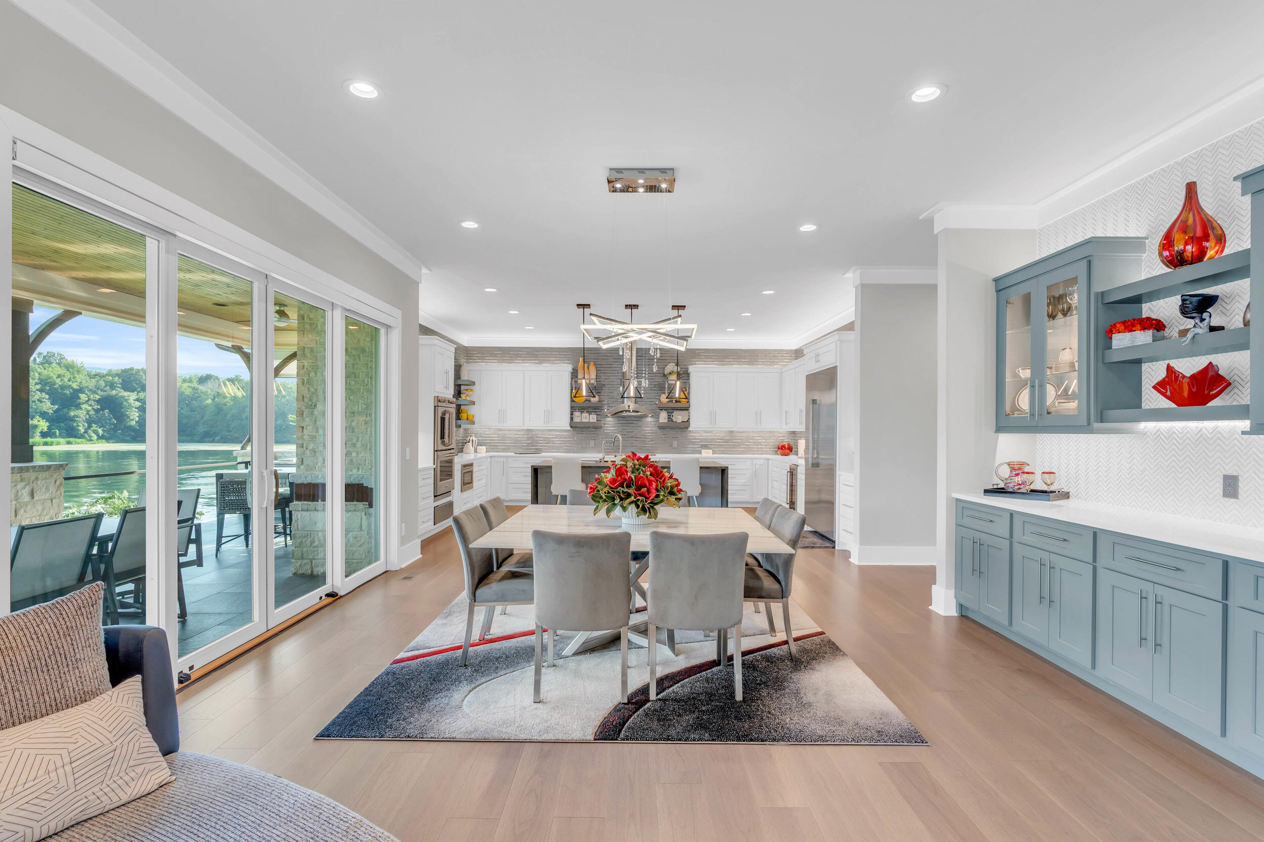 290 Edgewater Way Jasper, TN 37347 - Photo 26 of 128 Dining Room