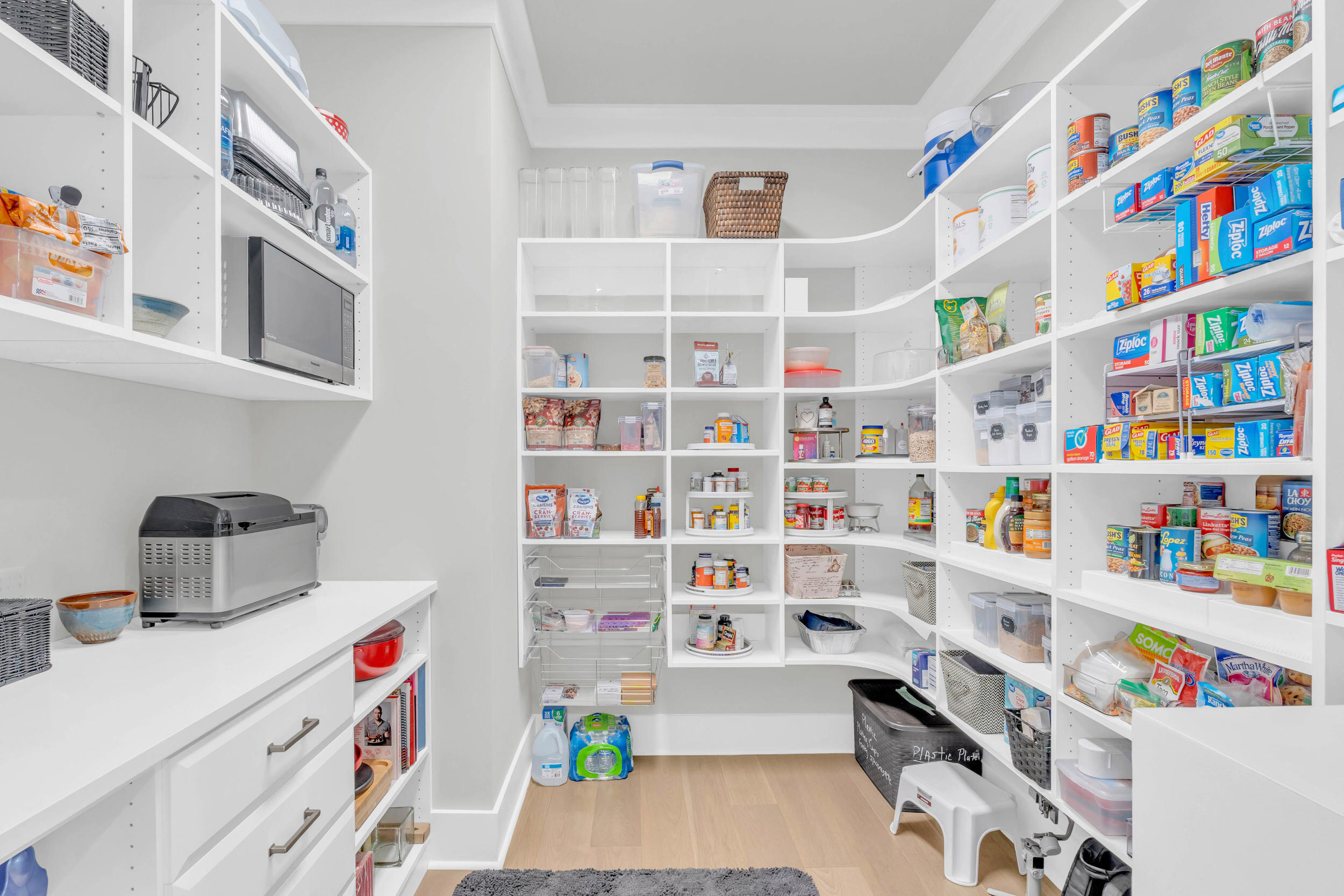 290 Edgewater Way Jasper, TN 37347 - Photo 34 of 128 Scullery