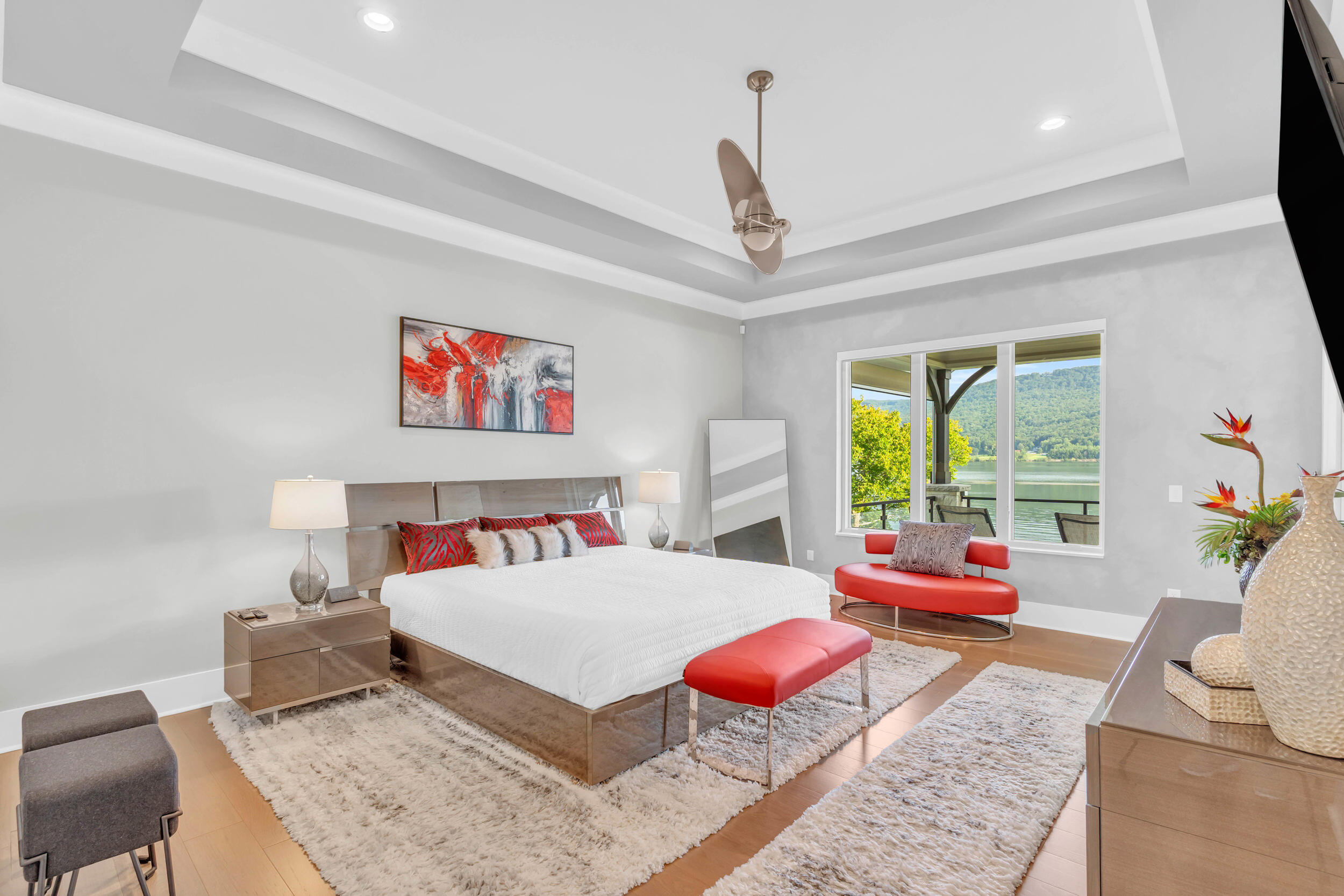 290 Edgewater Way Jasper, TN 37347 - Photo 40 of 128 Primary Suite