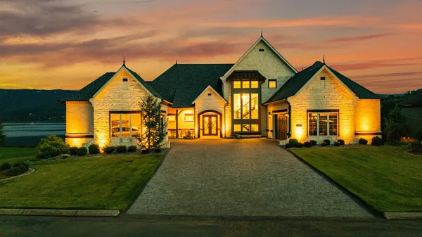 $3,375,000 | 290 Edgewater Way, Jasper, TN 37347