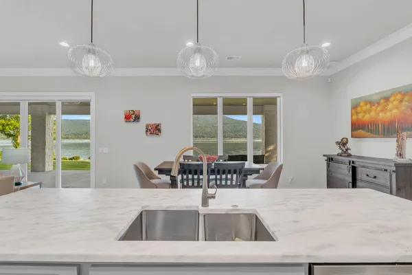 $3,375,000 | 290 Edgewater Way, Jasper, TN 37347