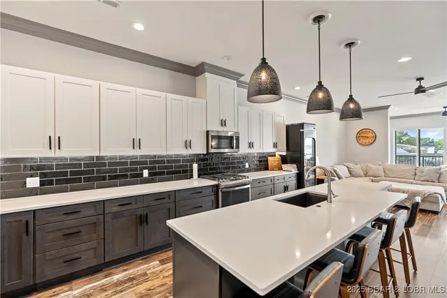 $849,999 | 1184 Jeffries Road, Unit 312, Osage Beach, MO 65065