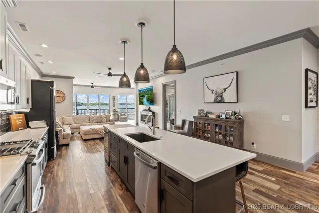 $849,999 | 1184 Jeffries Road, Unit 312, Osage Beach, MO 65065