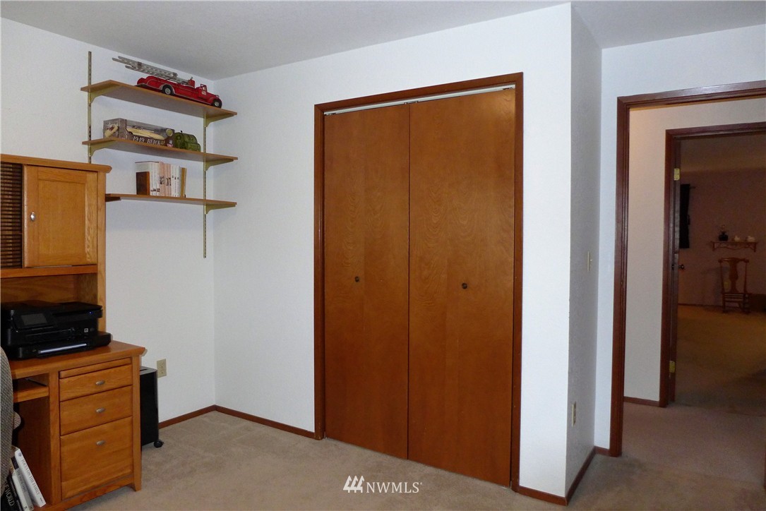 609 Goodrich Road Centralia, WA 98531 - Photo 19 of 25