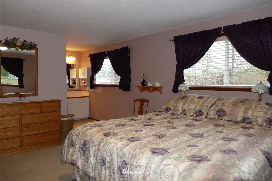 609 Goodrich Road Centralia, WA 98531 - Photo 23 of 25