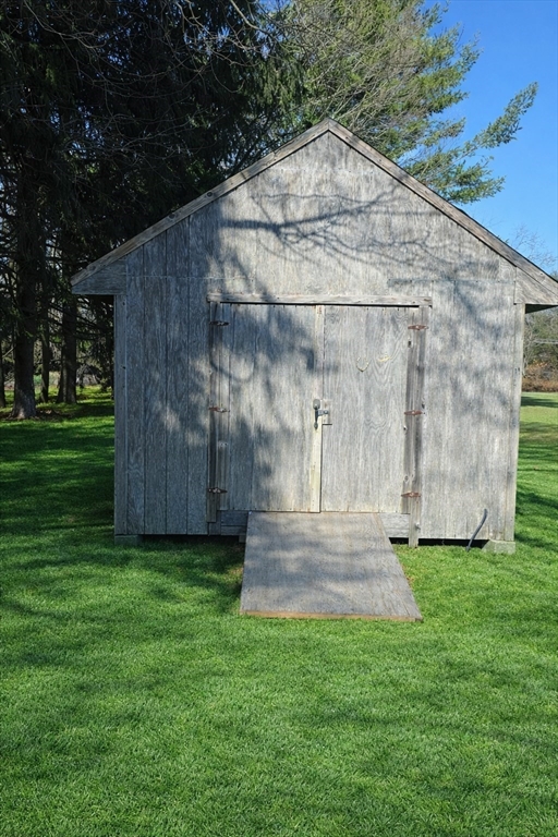 47 Narrows Road Freetown, MA 02702 - Photo 40 of 42