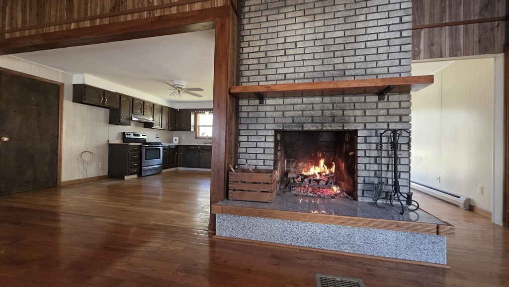 47 Narrows Road Freetown, MA 02702 - Photo 6 of 42