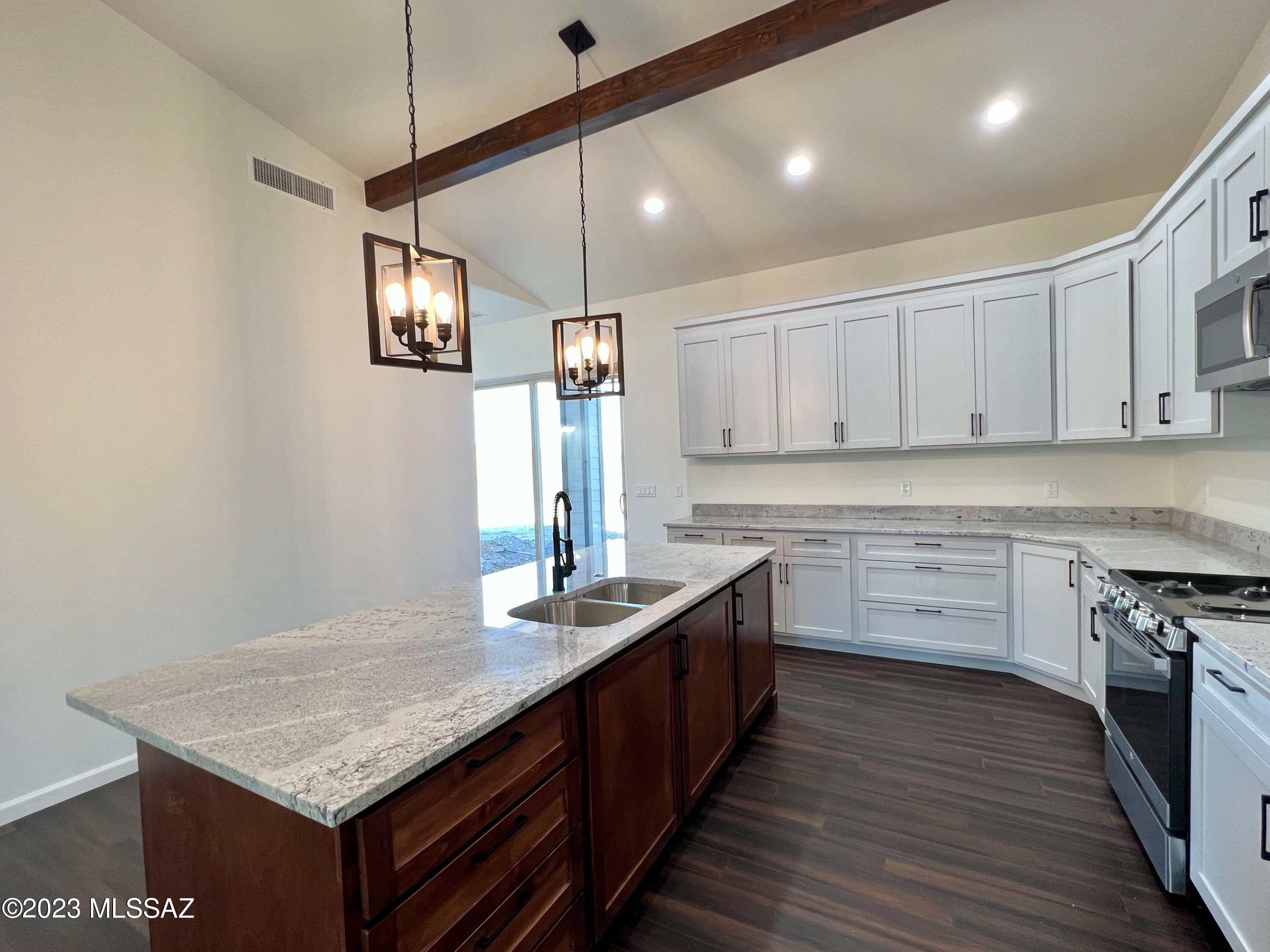 427 Tonichi Court Rio Rico, AZ 85648 - Photo 13 of 43