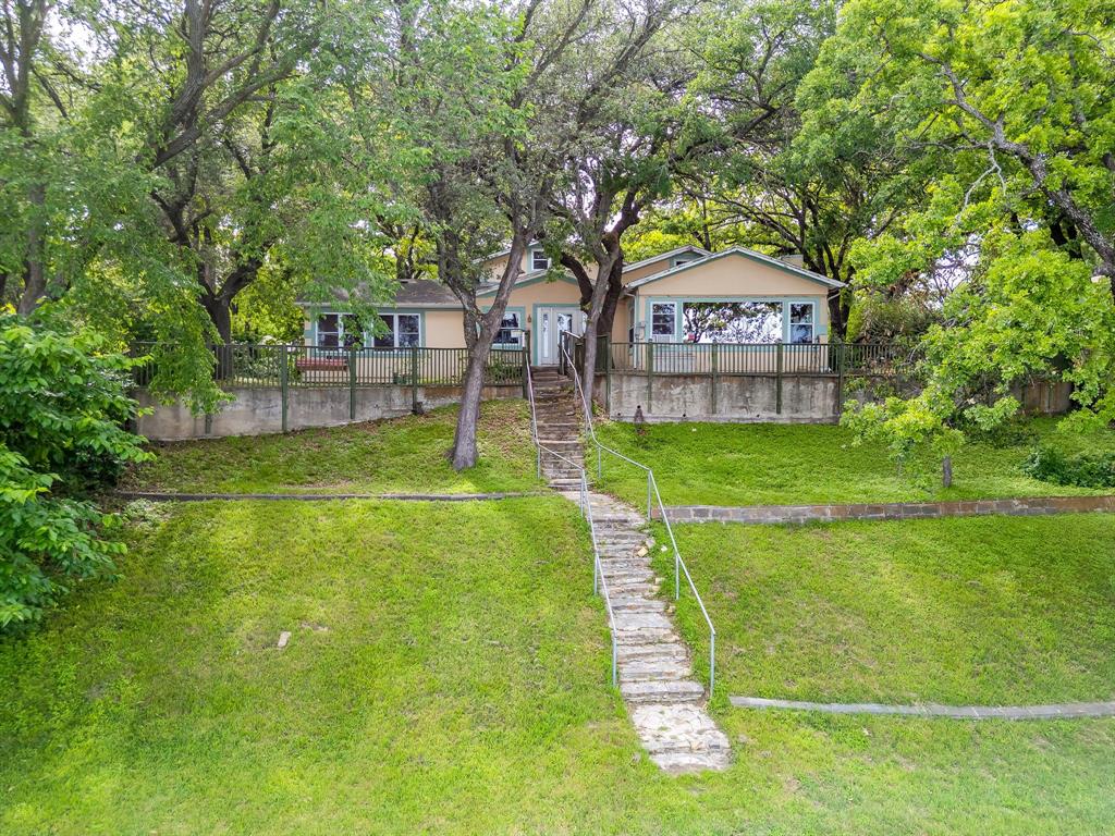 13350 Miller Road Azle, TX 76020 - Photo 5 of 40