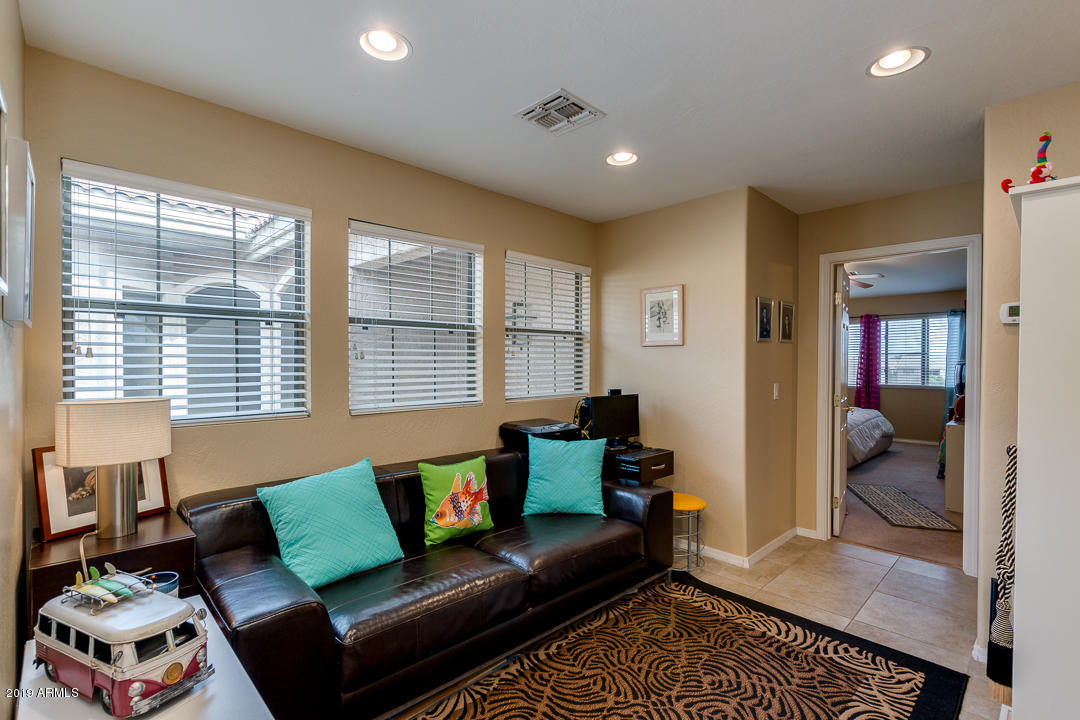 1024 East Frye Road, Unit 1017 Phoenix, AZ 85048 - Photo 21 of 46 27-Frye