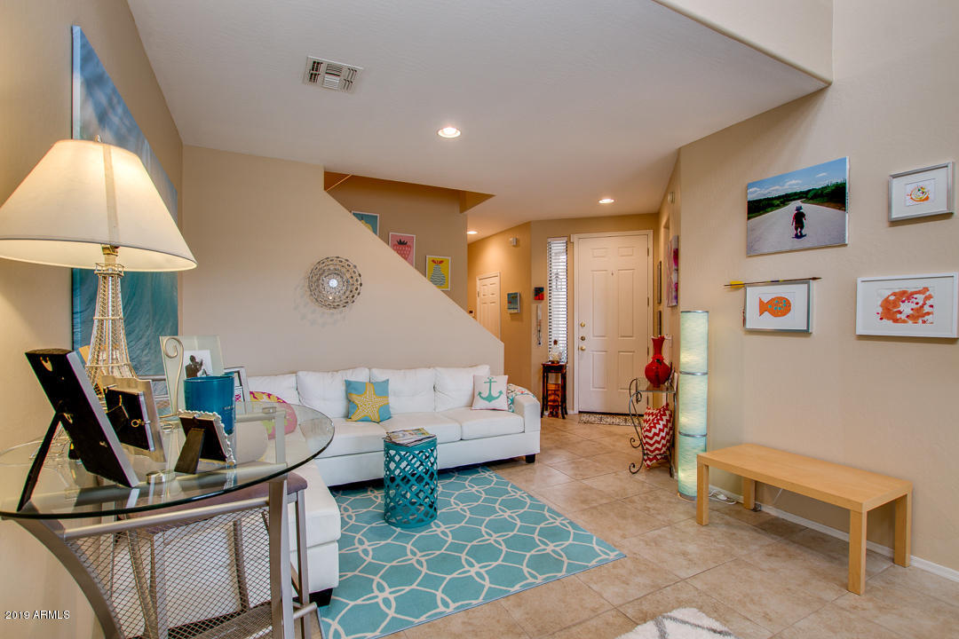 1024 East Frye Road, Unit 1017 Phoenix, AZ 85048 - Photo 9 of 46 13-Frye