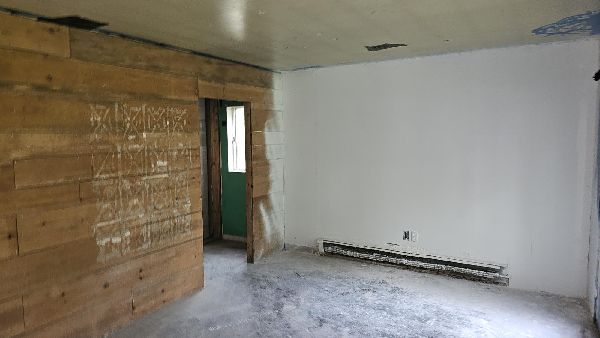 37 Cobb Road Camden, ME 04843 - Photo 34 of 42 20260519_172458