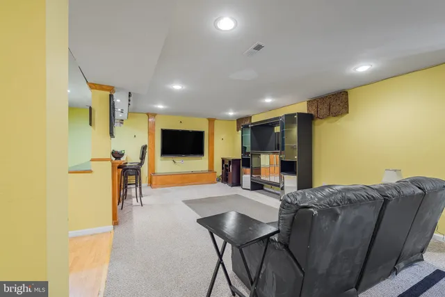 a bathroom with a sink and toilet