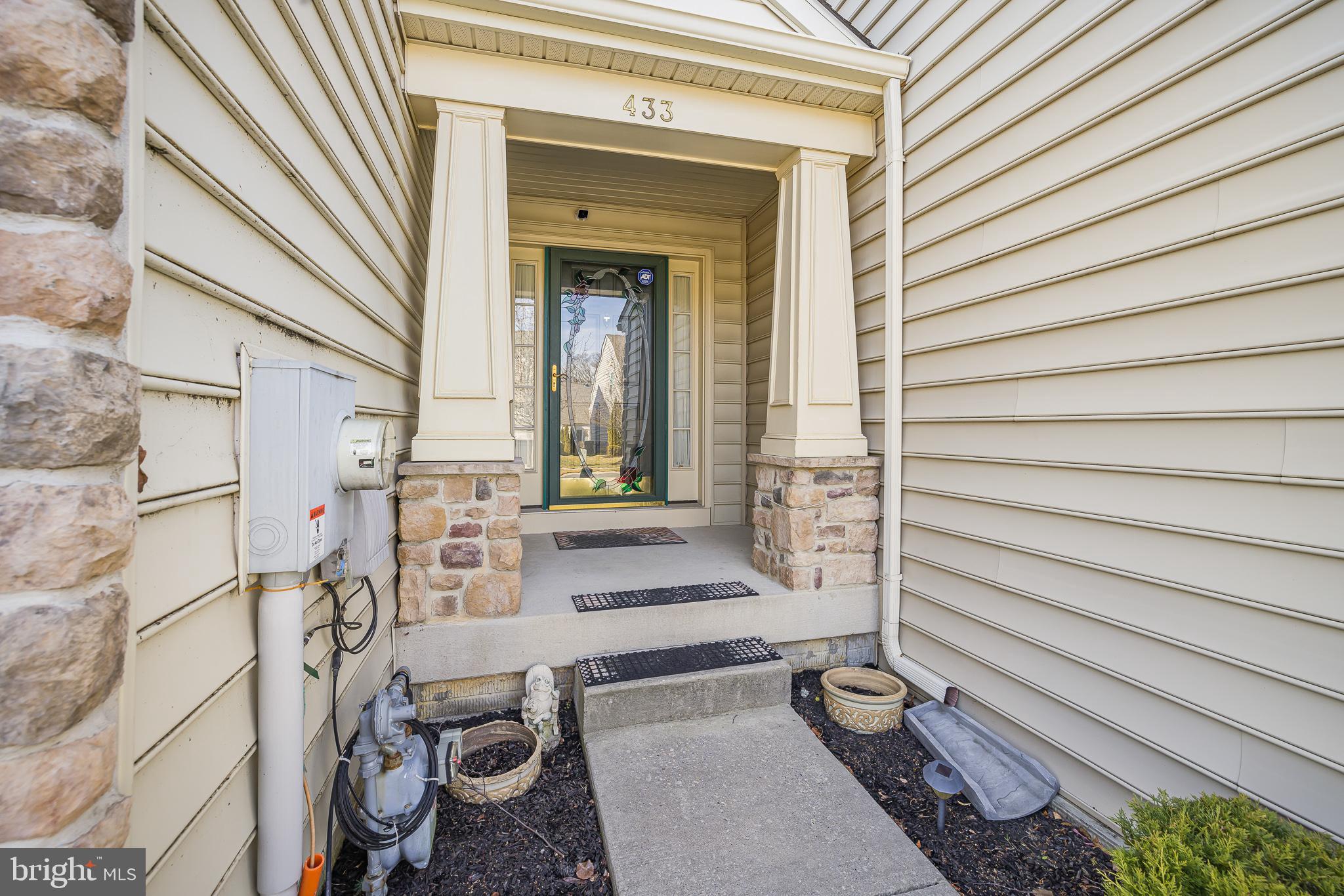 433 Pierce Run Newark, DE 19702 - Photo 42 of 43 a view of backyard of the house