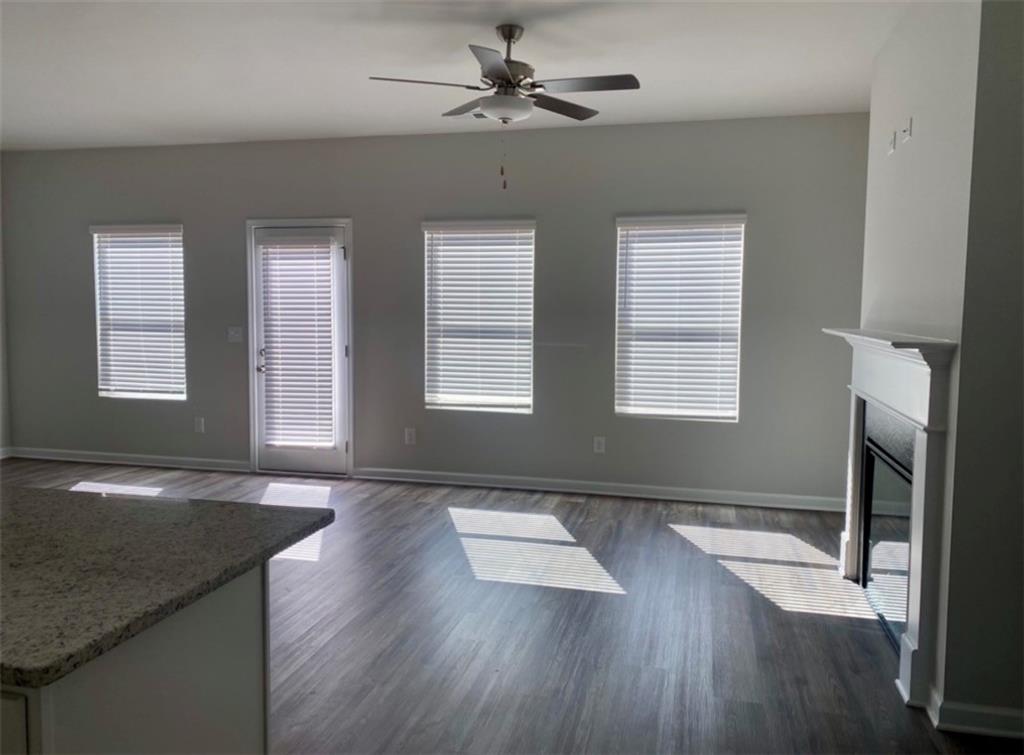 7439 Knoll Hollow Road Lithonia, GA 30058 - Photo 8 of 29