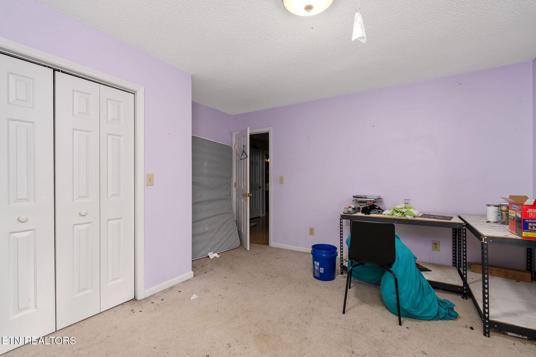 212 Pickens Road Kingsport, TN 37663 - Photo 33 of 49 2ND BEDROOM